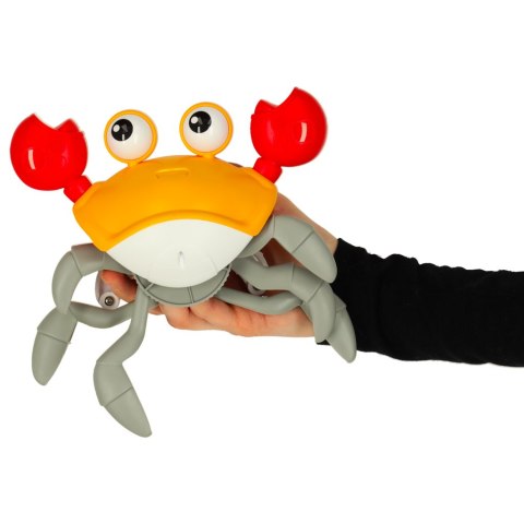 Krab uciekający pełzający czujnik interaktywna akumulator USB czerwony Kik Sp. z o. o. Sp. k.
